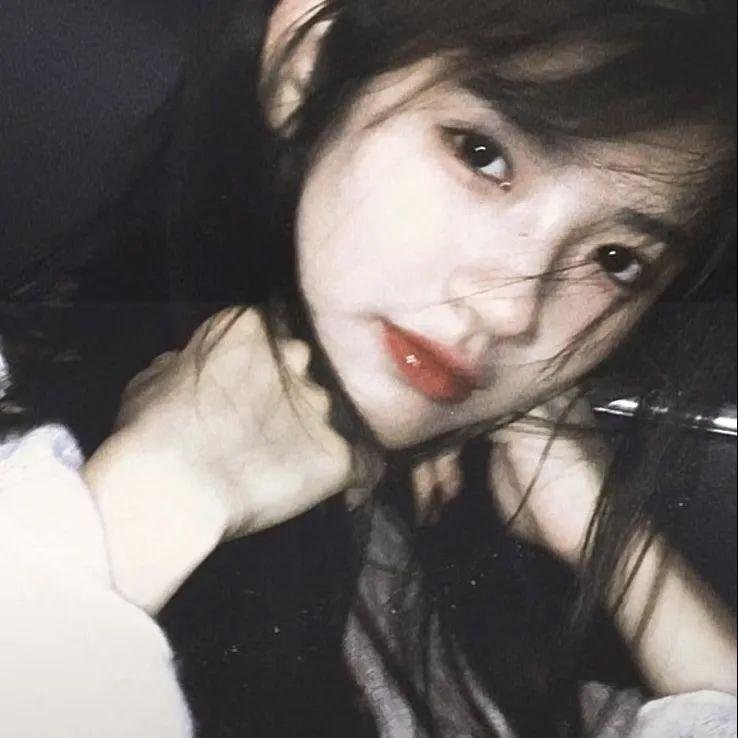 我老公的马甲，你也配穿